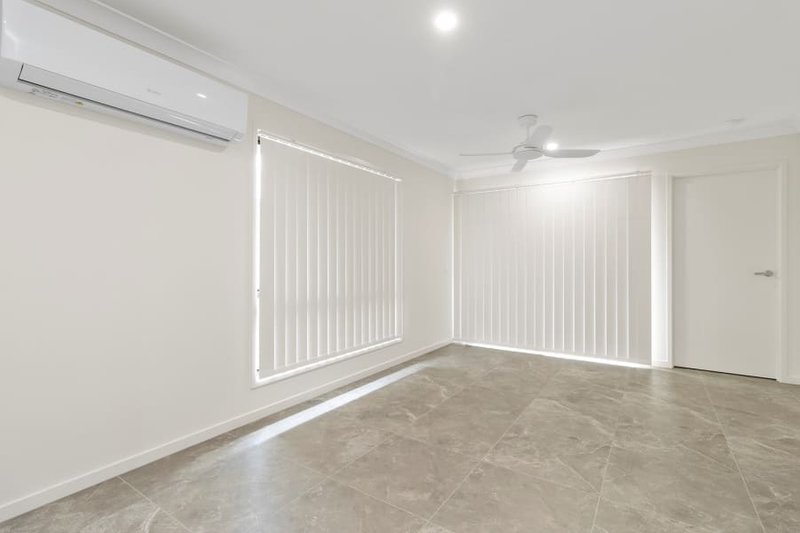 Photo - 6 Elon Street, Park Ridge QLD 4125 - Image 19