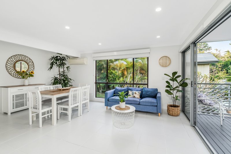 Photo - 6 Elowra Court, Tugun QLD 4224 - Image 6