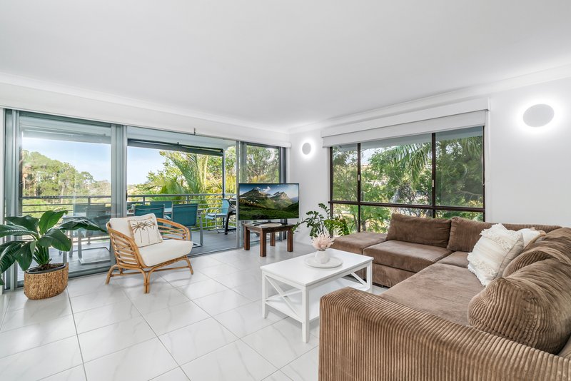 Photo - 6 Elowra Court, Tugun QLD 4224 - Image 9