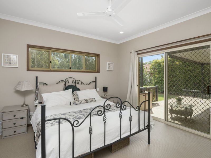 Photo - 6 Elsemore Court, Carrara QLD 4211 - Image 10