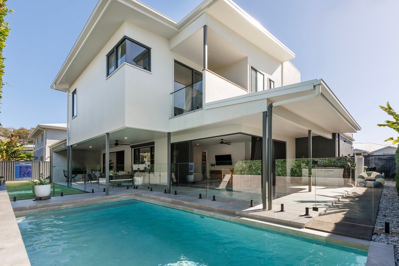 Photo - 6 Ely Street, Noosaville QLD 4566 - Image 1