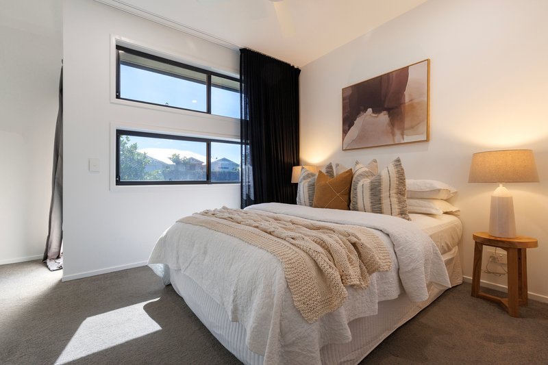 Photo - 6 Ely Street, Noosaville QLD 4566 - Image 17
