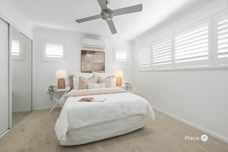 Photo - 6 Embie Street, Holland Park West QLD 4121 - Image 13