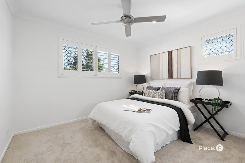 Photo - 6 Embie Street, Holland Park West QLD 4121 - Image 15