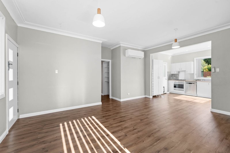 Photo - 6 Emmerson Street, Goulburn NSW 2580 - Image 3