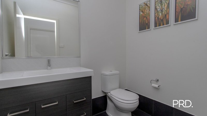 Photo - 6 Empire Circuit, Penrith NSW 2750 - Image 5