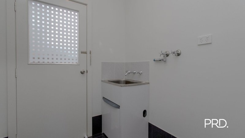 Photo - 6 Empire Circuit, Penrith NSW 2750 - Image 8