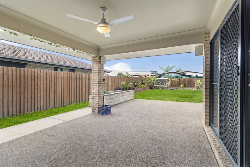 Photo - 6 Endeavour Way, Eli Waters QLD 4655 - Image 14