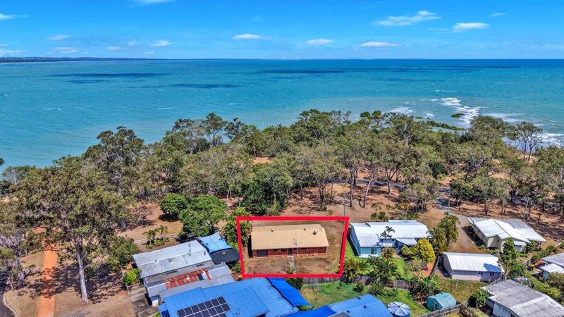 Photo - 6 Esplanade , Point Vernon QLD 4655 - Image 3