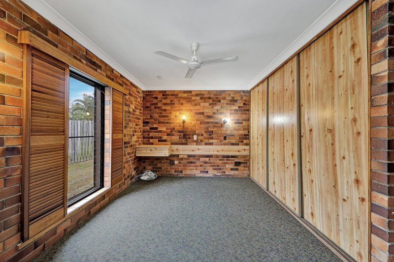 Photo - 6 Esplanade , Point Vernon QLD 4655 - Image 11