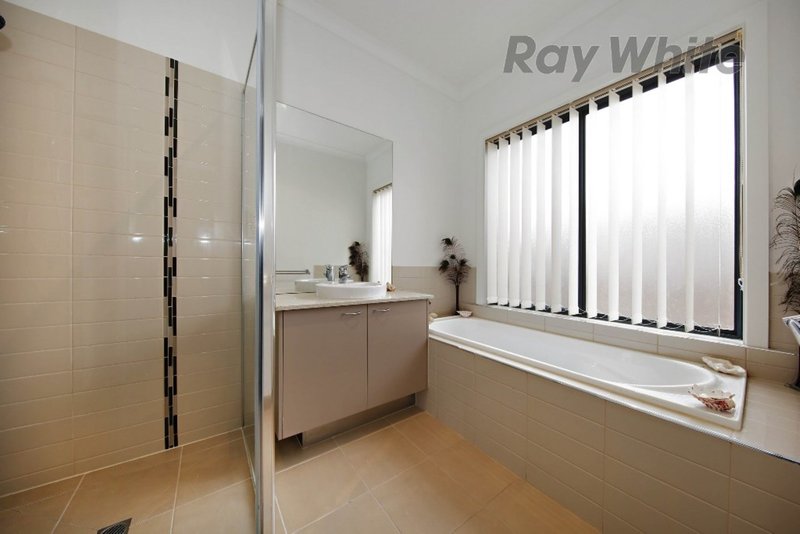 Photo - 6 Etchell Court, Point Cook VIC 3030 - Image 12