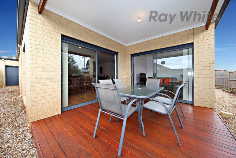 Photo - 6 Etchell Court, Point Cook VIC 3030 - Image 13