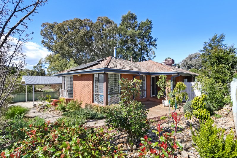 Photo - 6 Evans Court, Wodonga VIC 3690 - Image 1