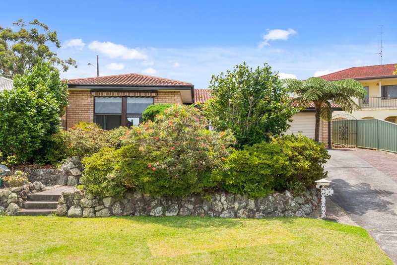 6 Evonne Pl , Woonona NSW 2517