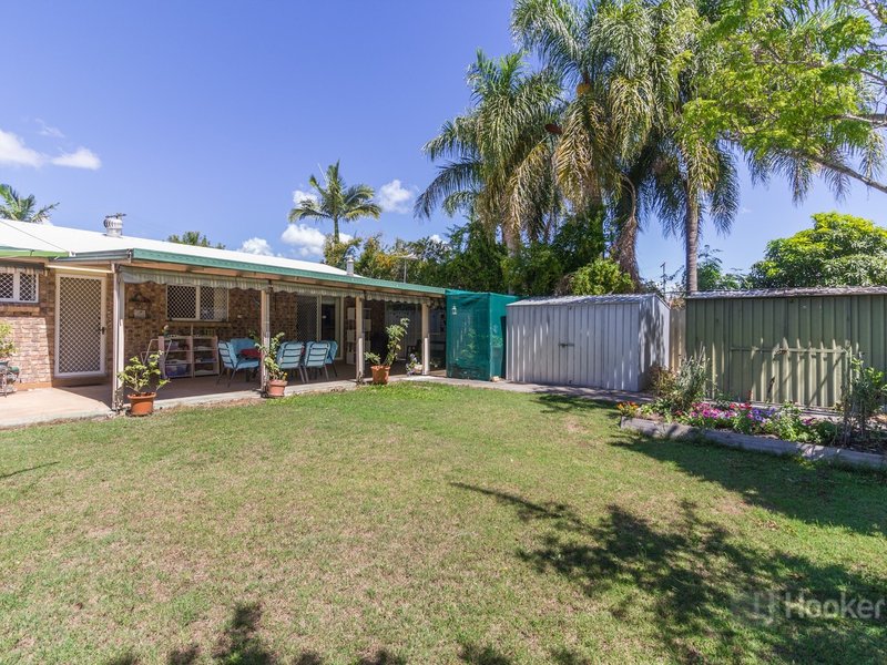 Photo - 6 Fairbairn Street, Marsden QLD 4132 - Image 11