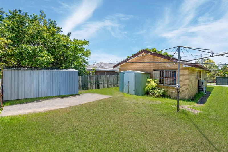 Photo - 6 Fairdale Street, Woodridge QLD 4114 - Image 2