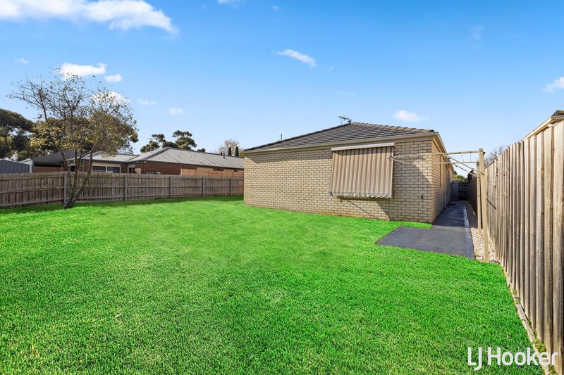 Photo - 6 Fairhaven Boulevard, Melton West VIC 3337 - Image 11