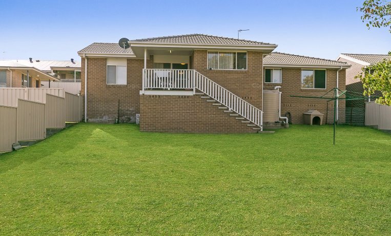 Photo - 6 Fairview Place, Cessnock NSW 2325 - Image 6