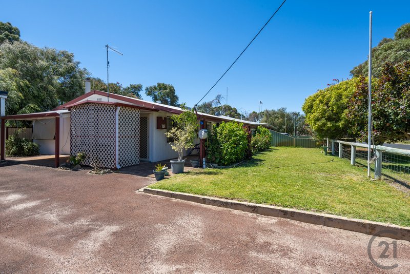 Photo - 6 Fairway Terrace, Preston Beach WA 6215 - Image 3