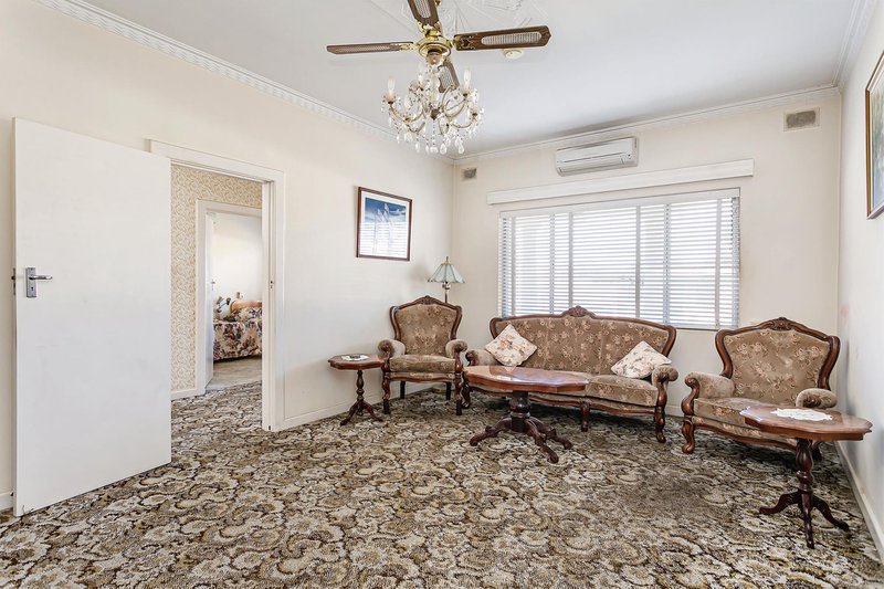 Photo - 6 Falkirk Avenue, Findon SA 5023 - Image 3