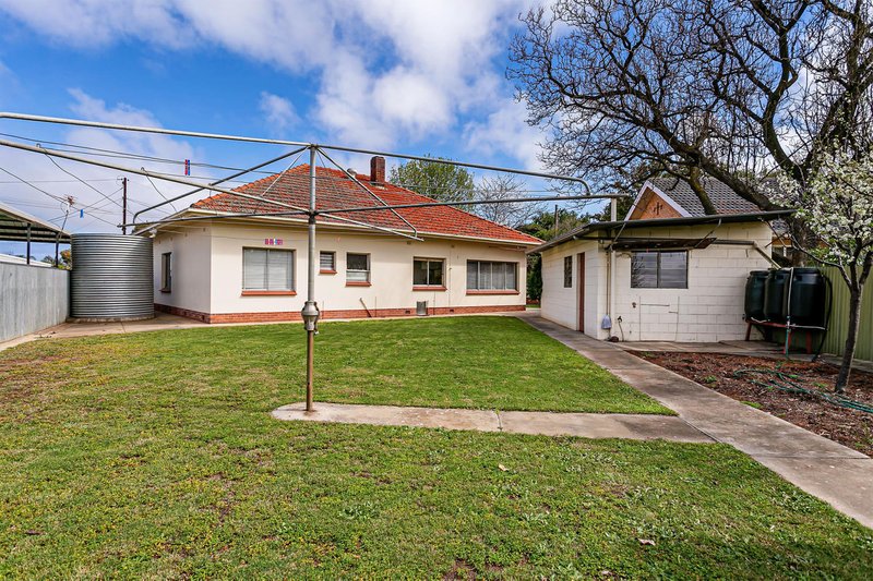 Photo - 6 Falkirk Avenue, Findon SA 5023 - Image 15