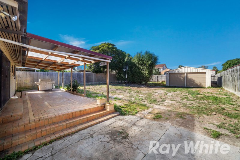 Photo - 6 Farleigh Avenue, Burwood VIC 3125 - Image 8