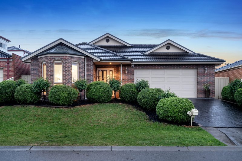 6 Farnham Court, Craigieburn VIC 3064