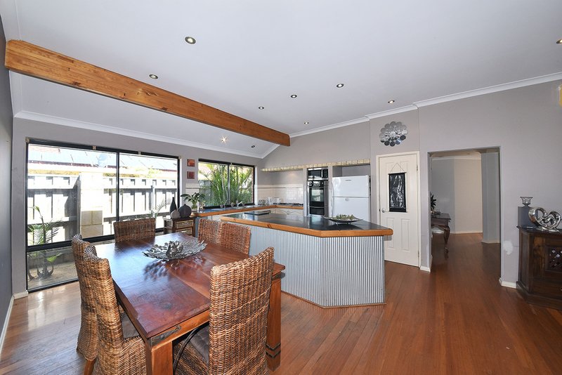 Photo - 6 Faro Way, Mindarie WA 6030 - Image 12