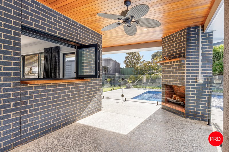 Photo - 6 Fellows Place, Maiden Gully VIC 3551 - Image 3