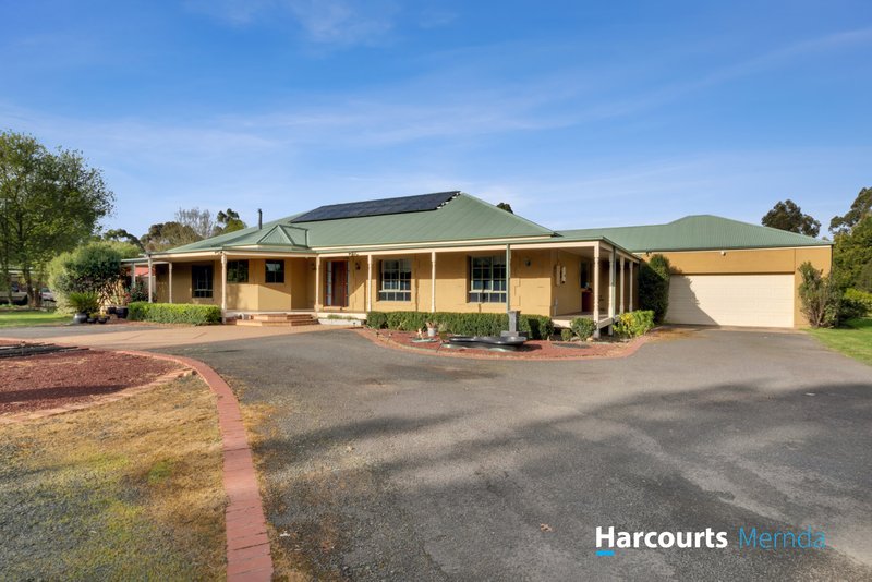 Photo - 6 Fenwick Street, Doreen VIC 3754 - Image 2