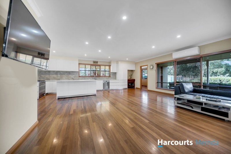 Photo - 6 Fenwick Street, Doreen VIC 3754 - Image 6