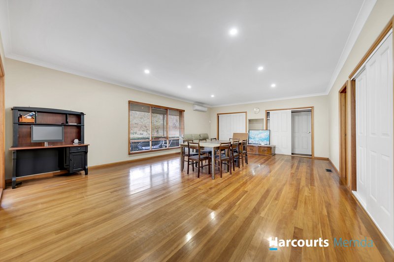 Photo - 6 Fenwick Street, Doreen VIC 3754 - Image 7