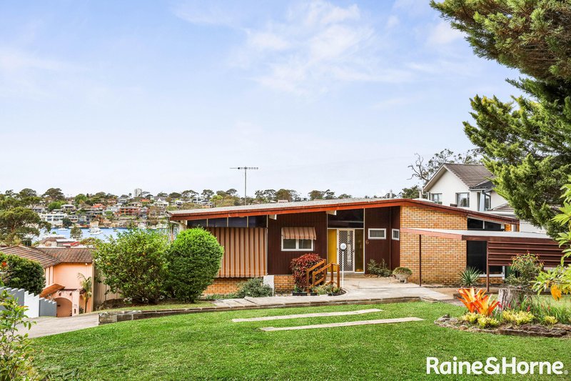 Photo - 6 Fernleigh Road, Caringbah South NSW 2229 - Image 1