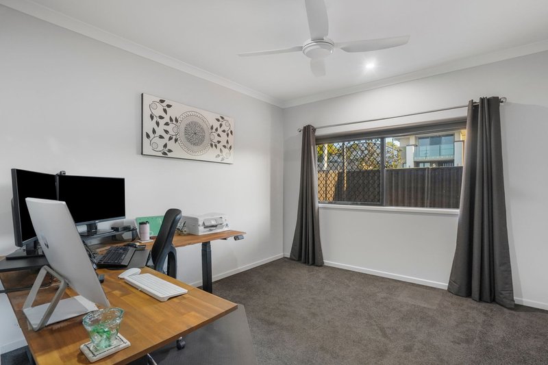 Photo - 6 Ferry Place, Logan Village QLD 4207 - Image 10