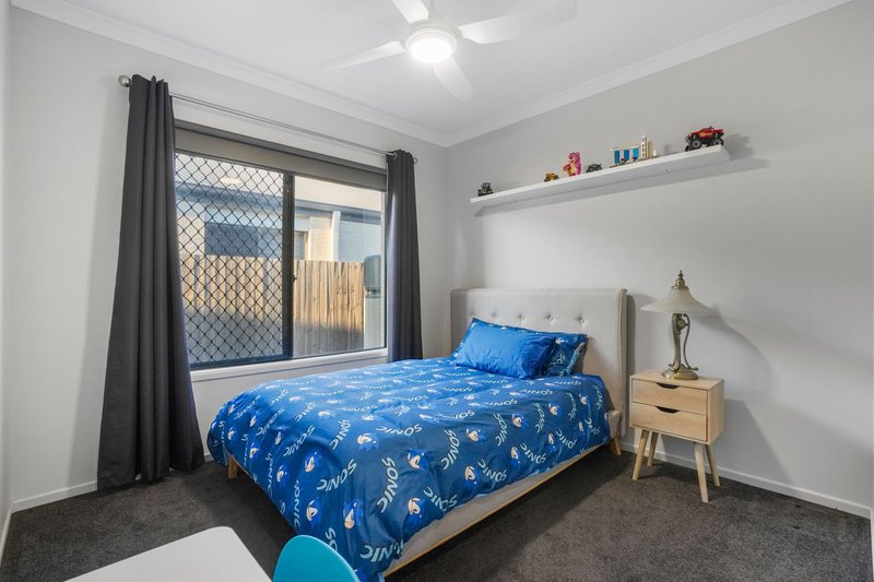 Photo - 6 Ferry Place, Logan Village QLD 4207 - Image 11