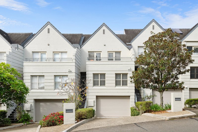 Photo - 6 Figtree Avenue, Abbotsford NSW 2046 - Image 2