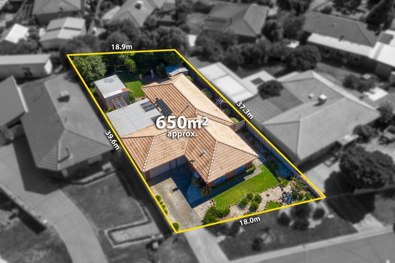 6 Finden Court, Craigieburn VIC 3064