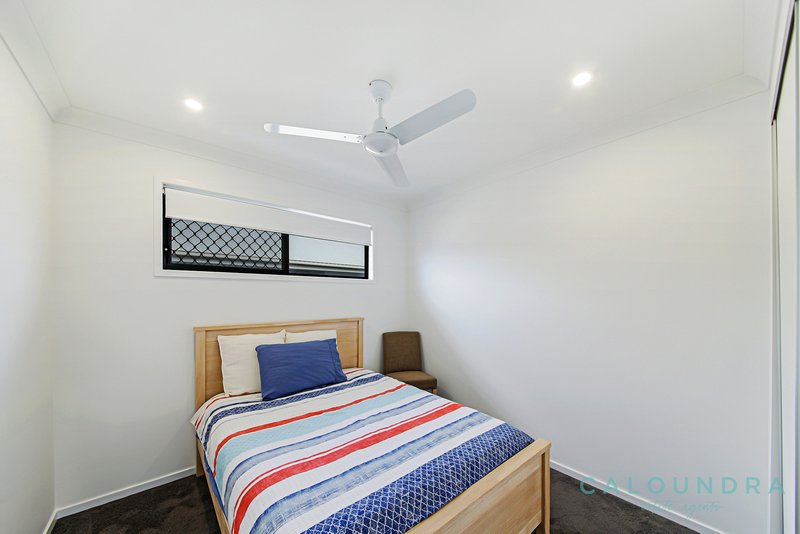 Photo - 6 Fiona Street, Nirimba QLD 4551 - Image 10