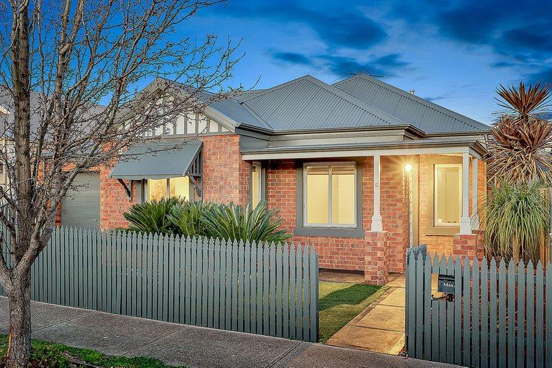 6 Flagstaff Loop, Craigieburn VIC 3064