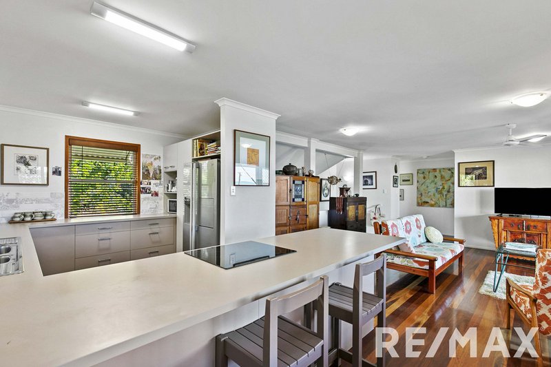 Photo - 6 Flinders Street, Point Vernon QLD 4655 - Image 5