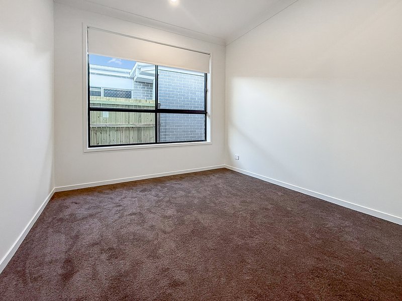 Photo - 6 Forestoak Street, Narangba QLD 4504 - Image 13