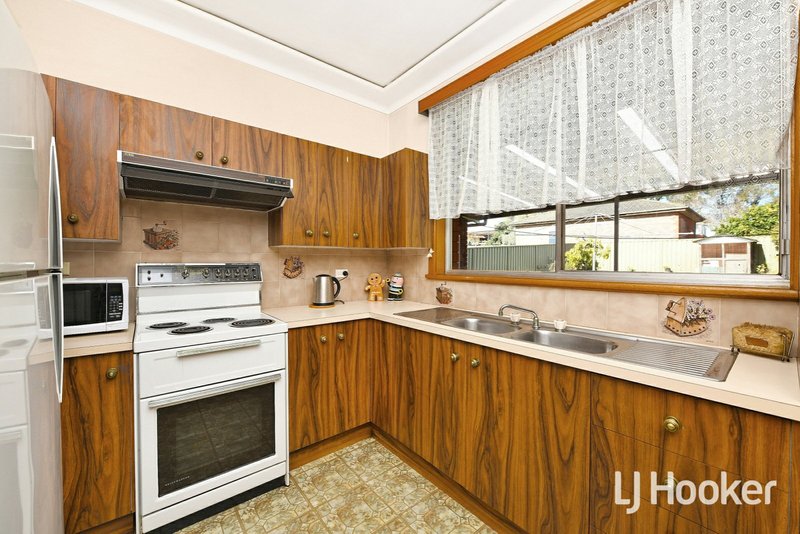 Photo - 6 Forshaw Avenue, Chester Hill NSW 2162 - Image 2