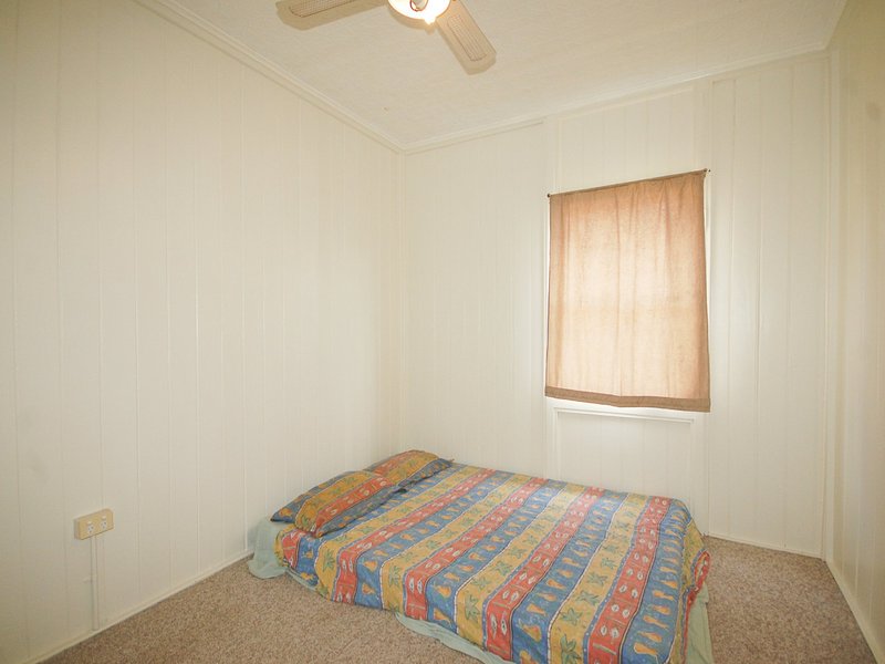 Photo - 6 Fotheringham Street, Wingham NSW 2429 - Image 8