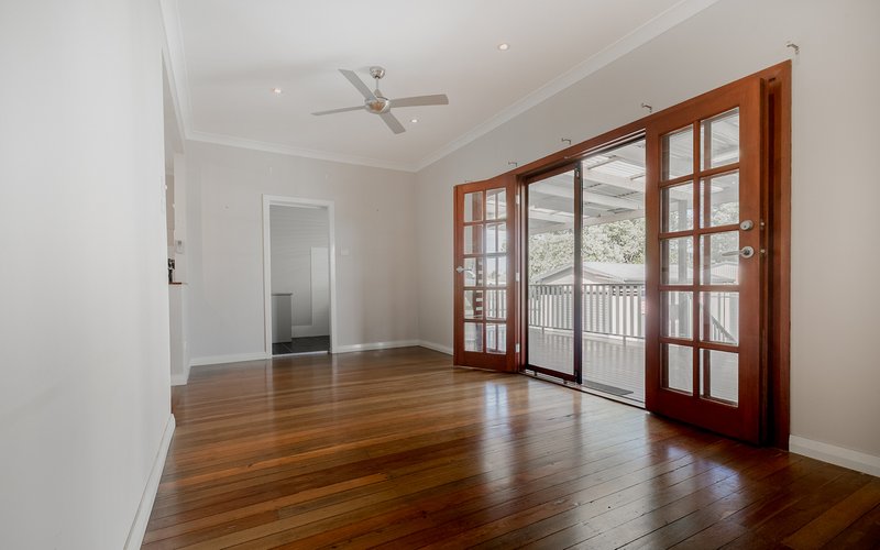 Photo - 6 Fourth Avenue, Rutherford NSW 2320 - Image 4