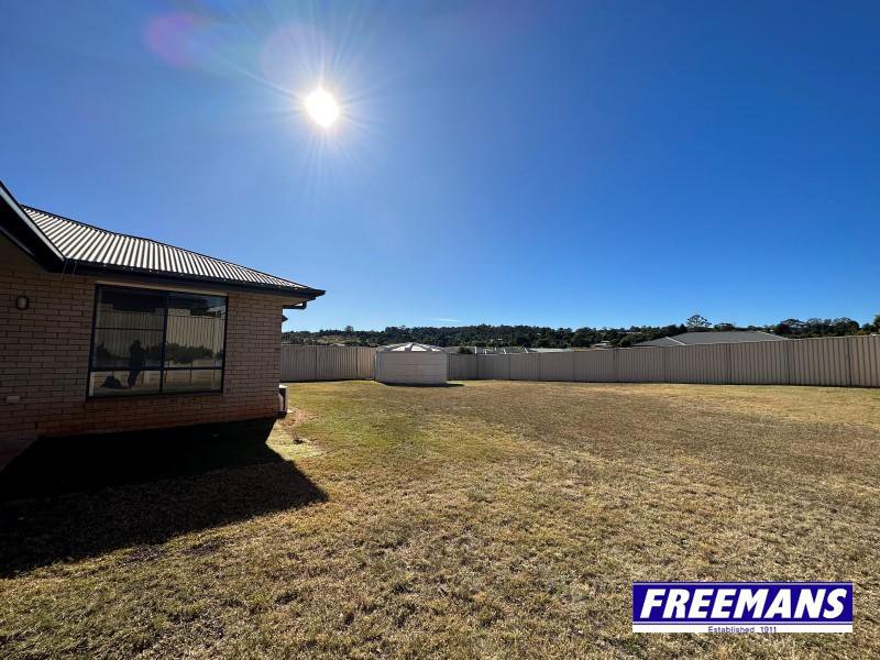 Photo - 6 Frangipani Drive, Kingaroy QLD 4610 - Image 11