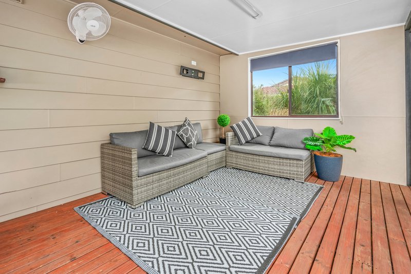 Photo - 6 Fremantle Drive, Woodrising NSW 2284 - Image 15