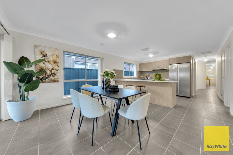 Photo - 6 Fresh View Drive, Tarneit VIC 3029 - Image 8