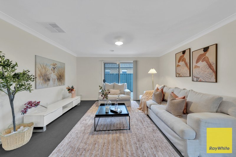 Photo - 6 Fresh View Drive, Tarneit VIC 3029 - Image 10