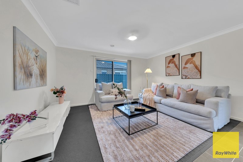 Photo - 6 Fresh View Drive, Tarneit VIC 3029 - Image 11
