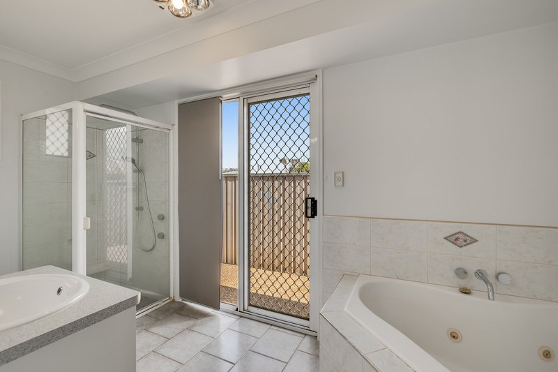 Photo - 6 Freyling Court, Kearneys Spring QLD 4350 - Image 16